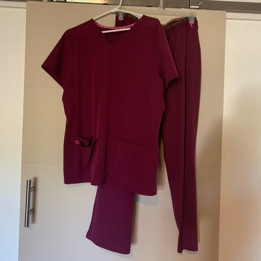 Maroon HeartSoul Scrub Set